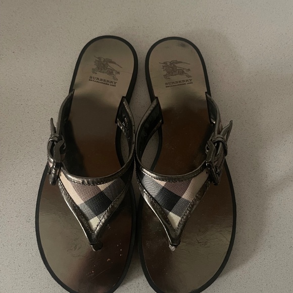 Burberry Women’s Size 38.5 Buckled Sandals - Picture 1 of 5